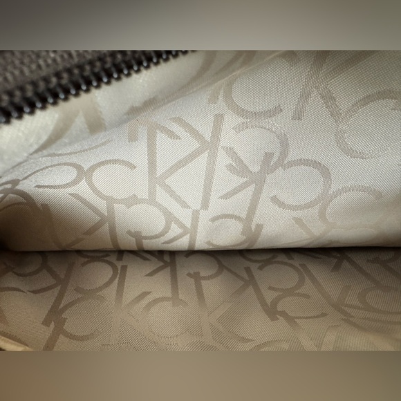 Calvin Klein Dark Brown Leather Monogram Tote Purse RN 54163 - Good Condition - Picture 4 of 15